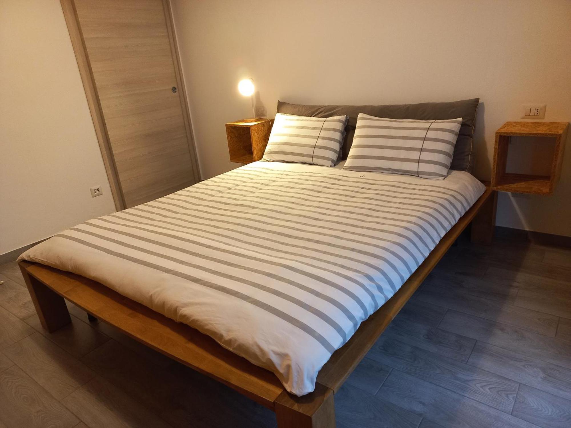 Appartamento Miralago Con Giardino Sul Lago Гавирате Екстериор снимка